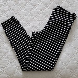 Athleta 7/8 leggings